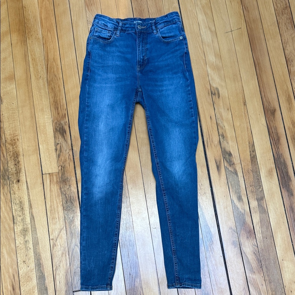 Women’s Old Navy Extra high rise “rockstar super skinny” jeans